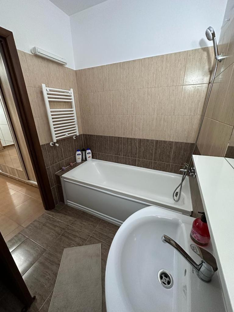 Marului Garden Residence Bucharest Luaran gambar